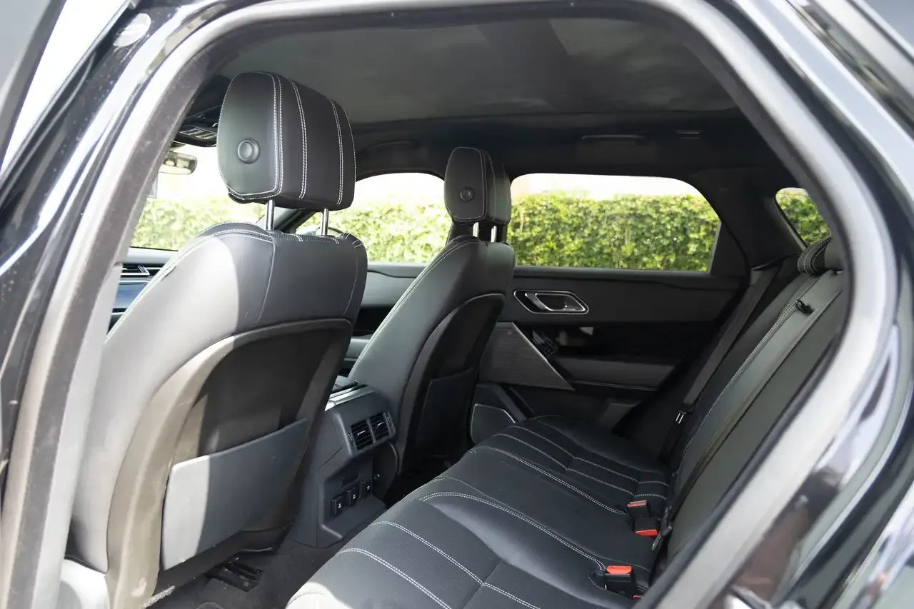 Land Rover Range Rover Velar - 16