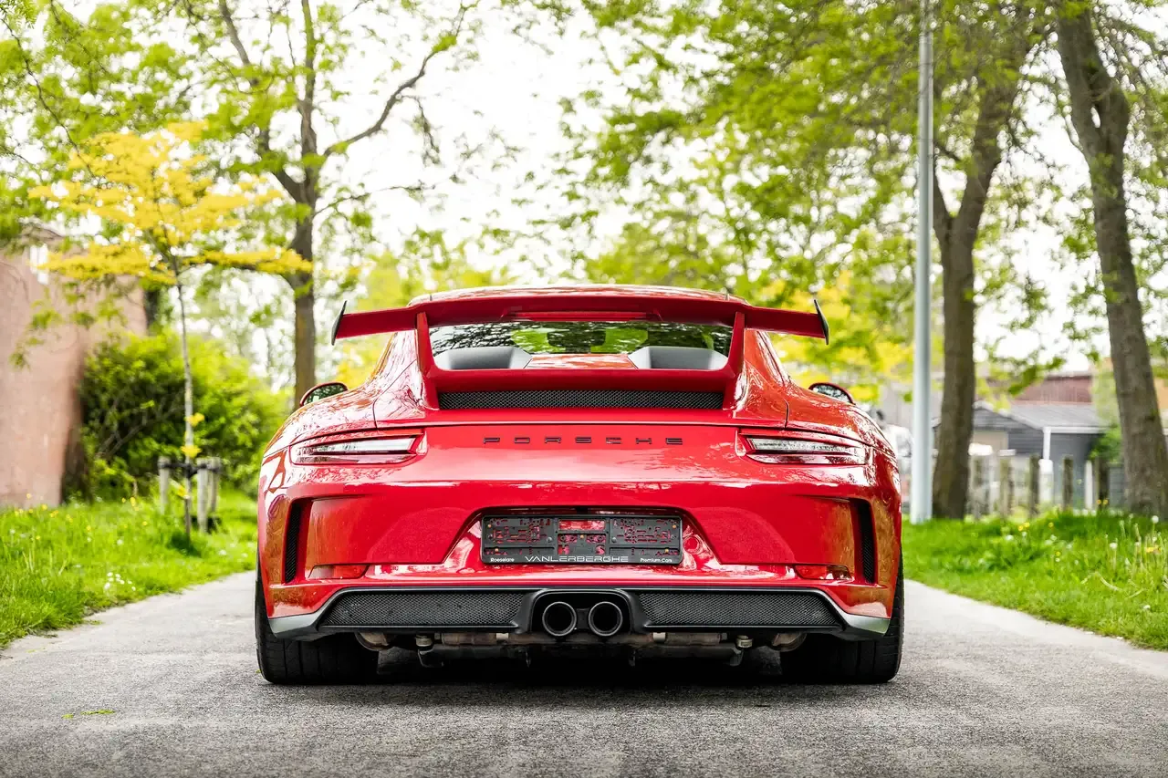 Porsche 911 - 22