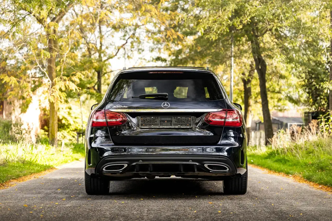 Mercedes-Benz C 300 - 22