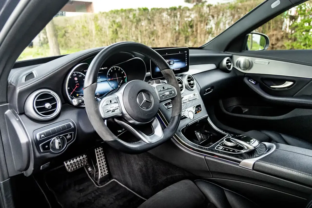 Mercedes-Benz C 300 - 4