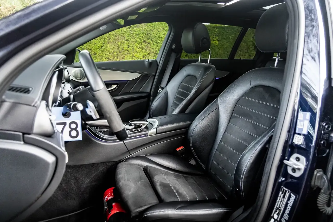 Mercedes-Benz C 300 - 6