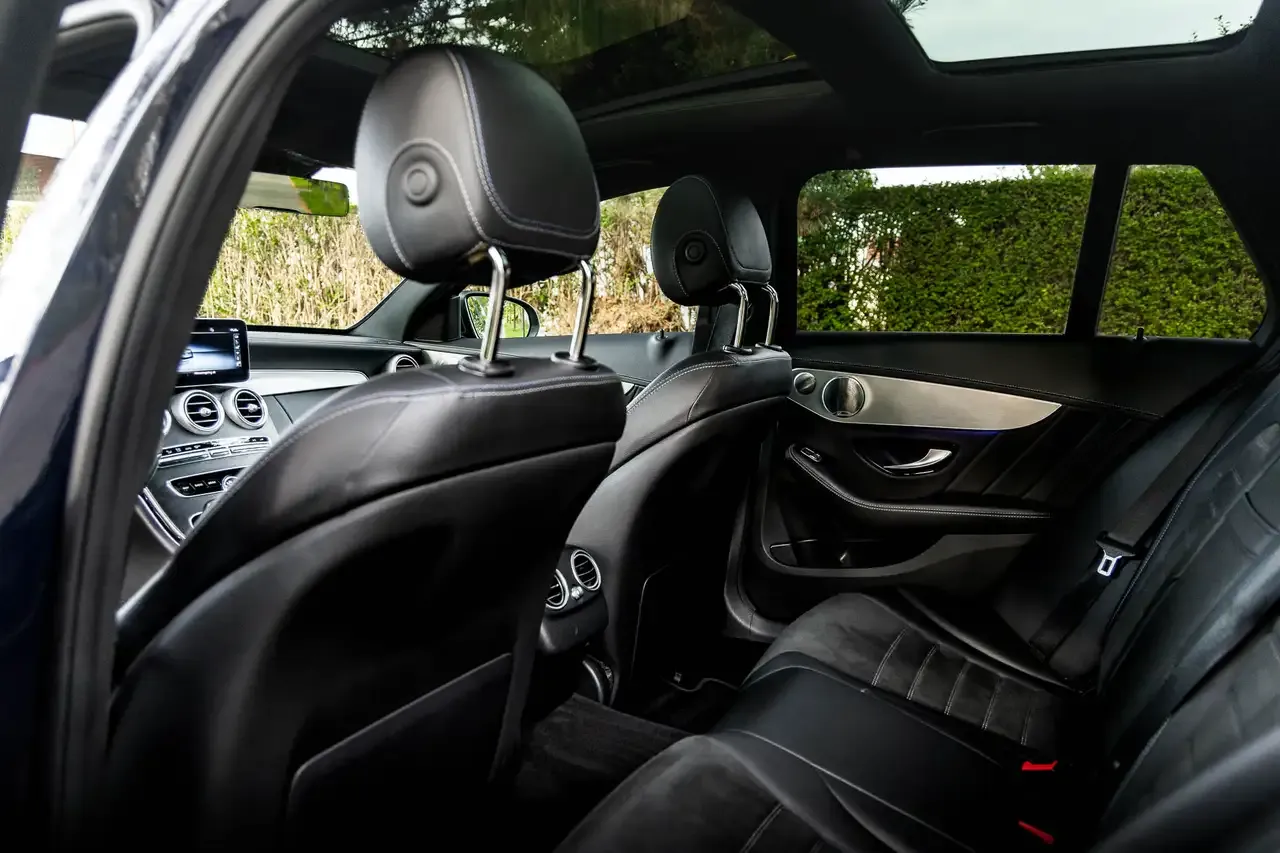 Mercedes-Benz C 300 - 8