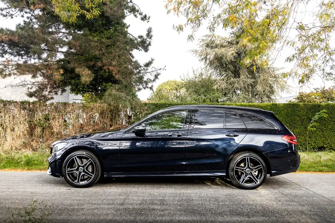 Mercedes-Benz C 300 - 10