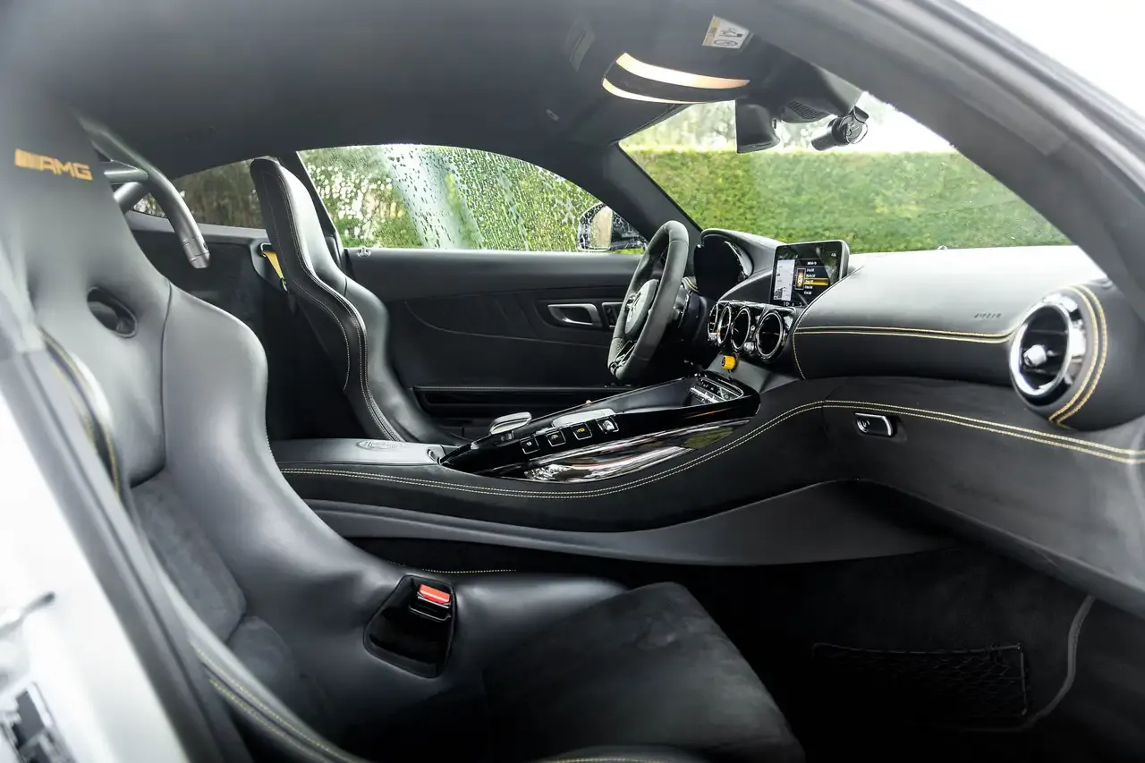 Mercedes-Benz AMG GT - 14