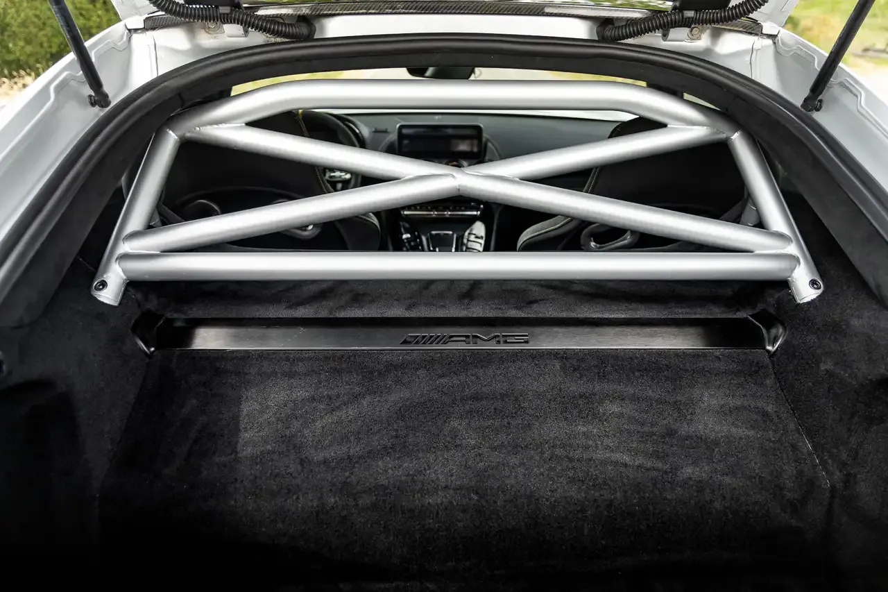 Mercedes-Benz AMG GT - 16