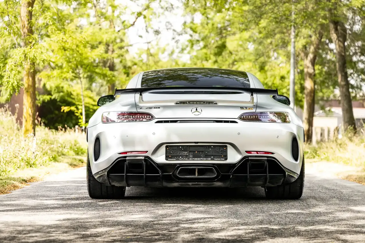 Mercedes-Benz AMG GT - 19