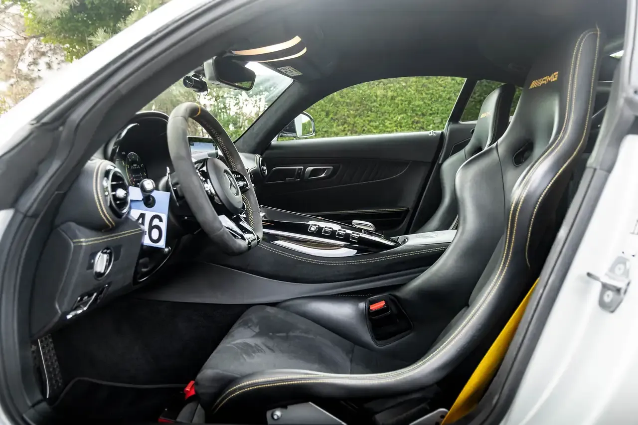 Mercedes-Benz AMG GT - 5