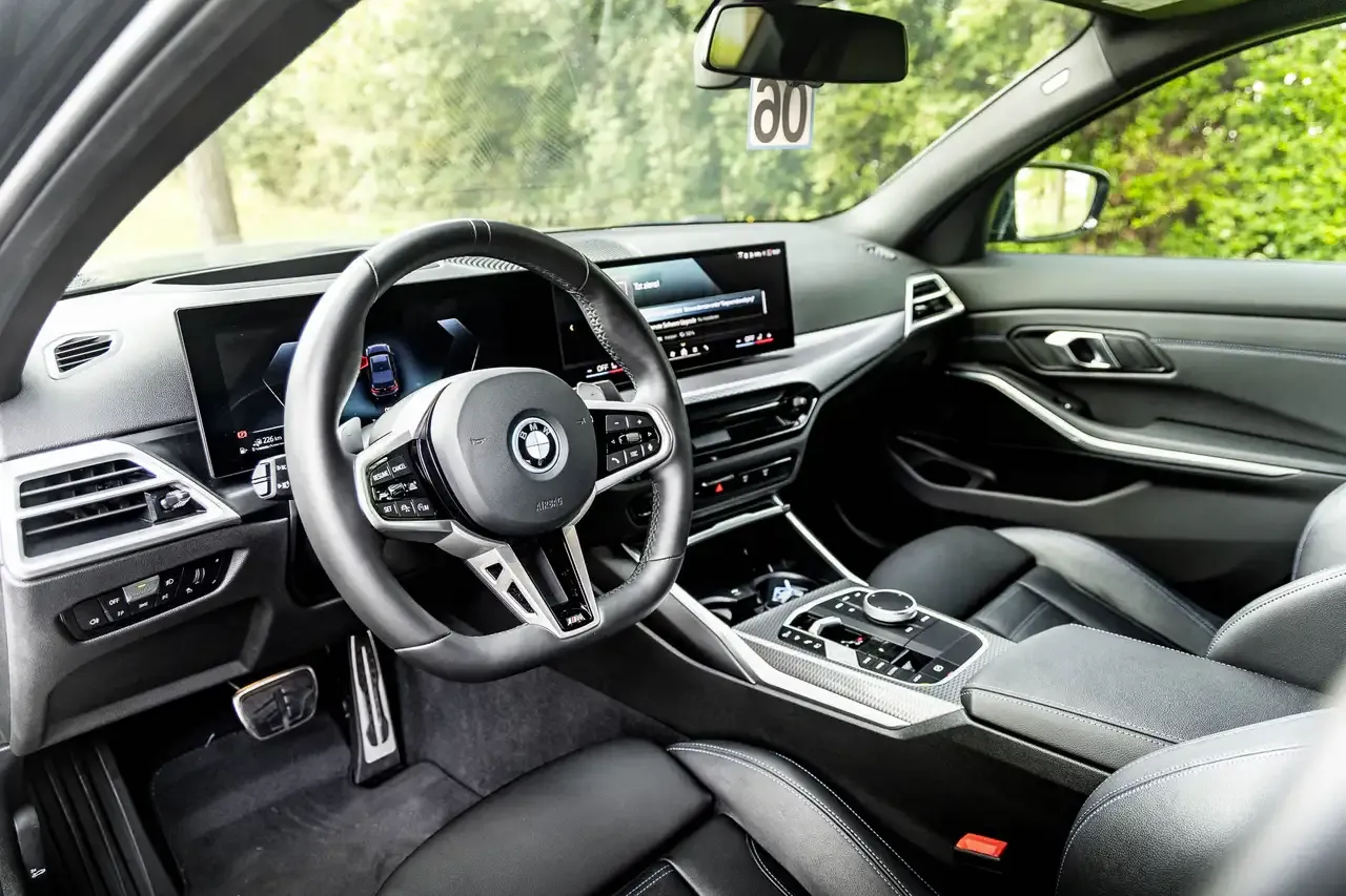 BMW 330 - 4