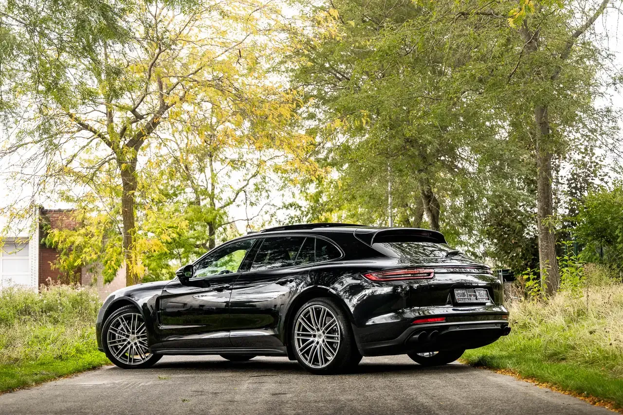 Porsche Panamera - 27
