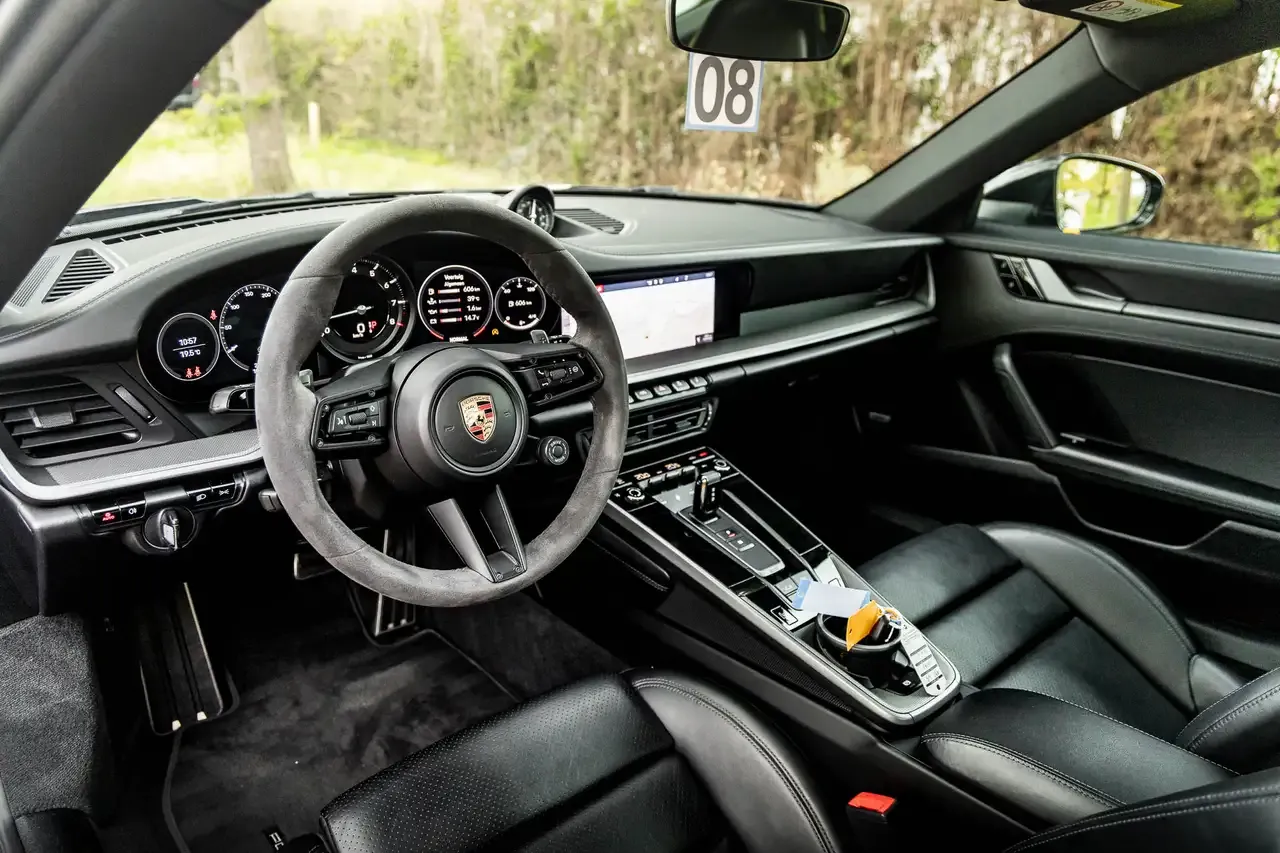Porsche 911 - 4