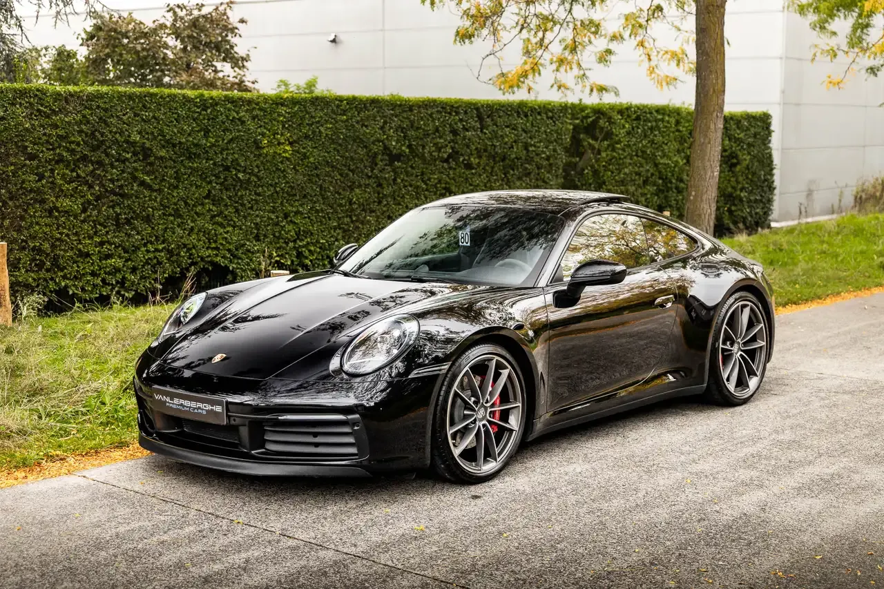 Porsche 911 - 9