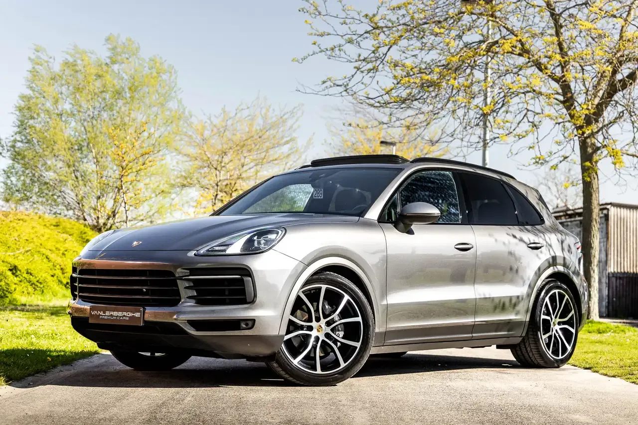 Porsche Cayenne - 3