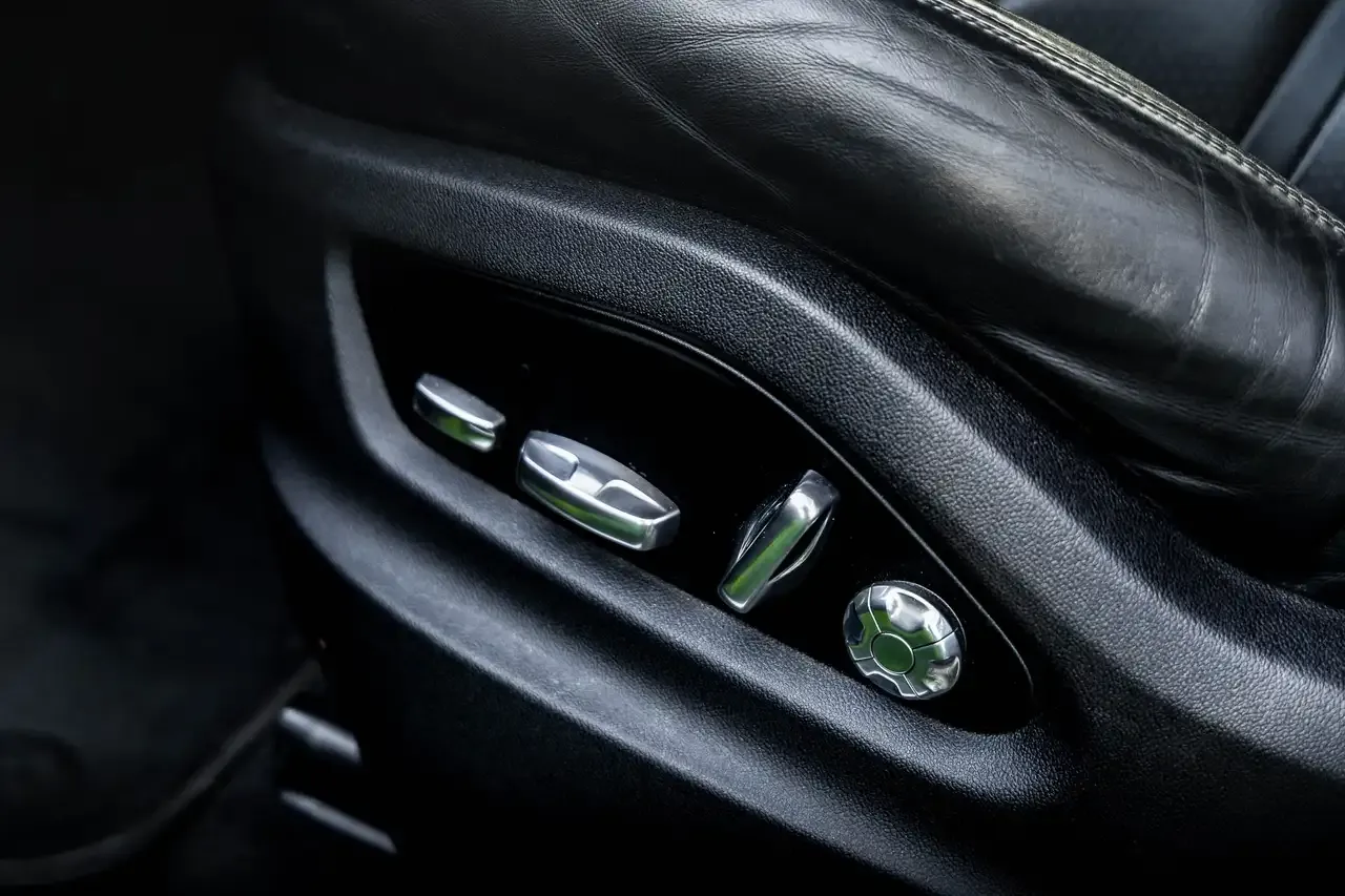 Porsche Cayenne - 7