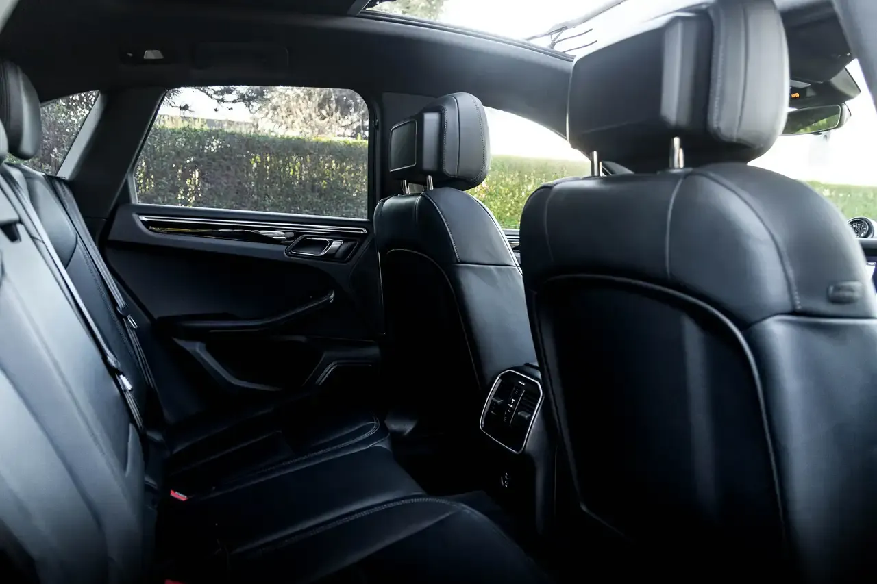 Porsche Macan - 19