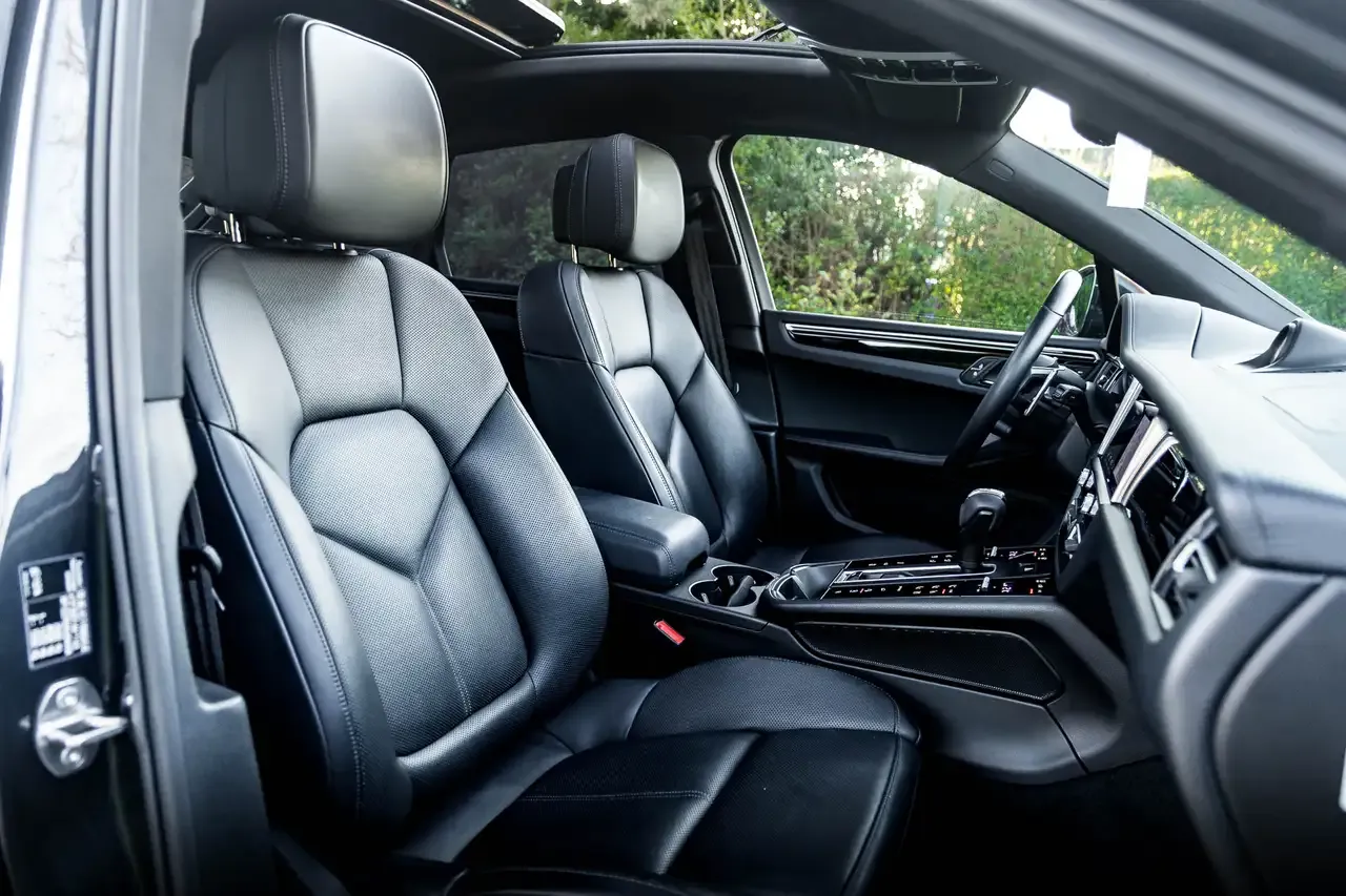 Porsche Macan - 22