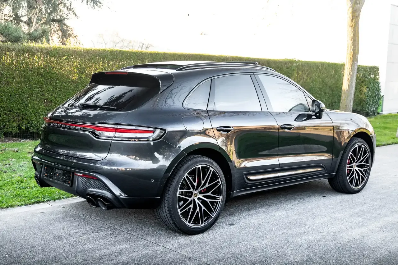 Porsche Macan - 23