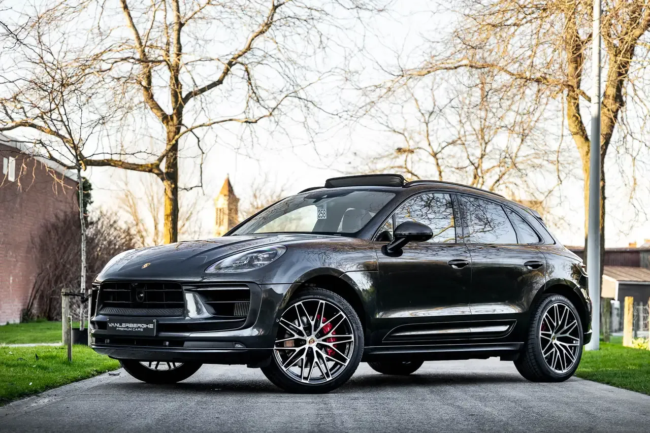 Porsche Macan - 3