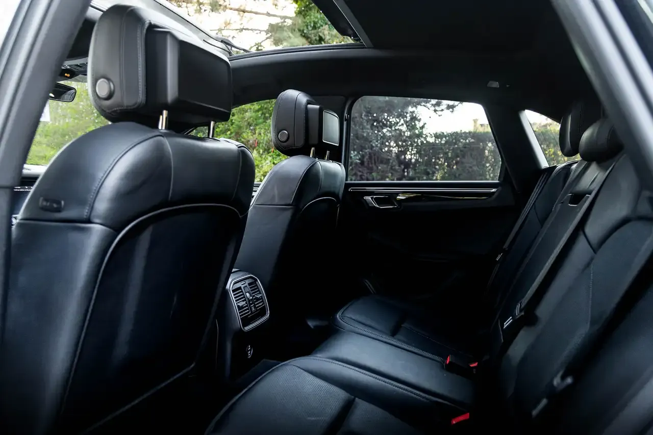Porsche Macan - 7