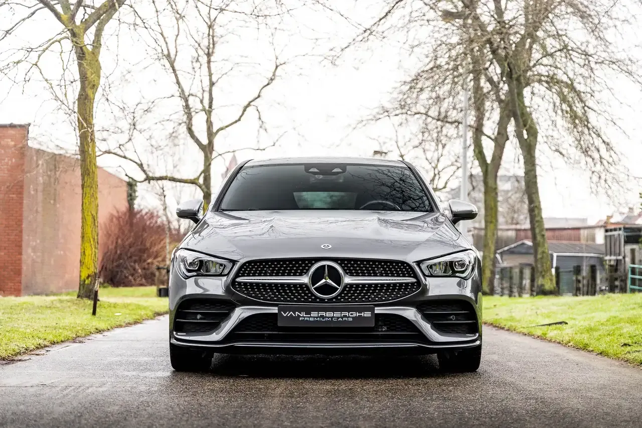 Mercedes-Benz CLA 220 - 2