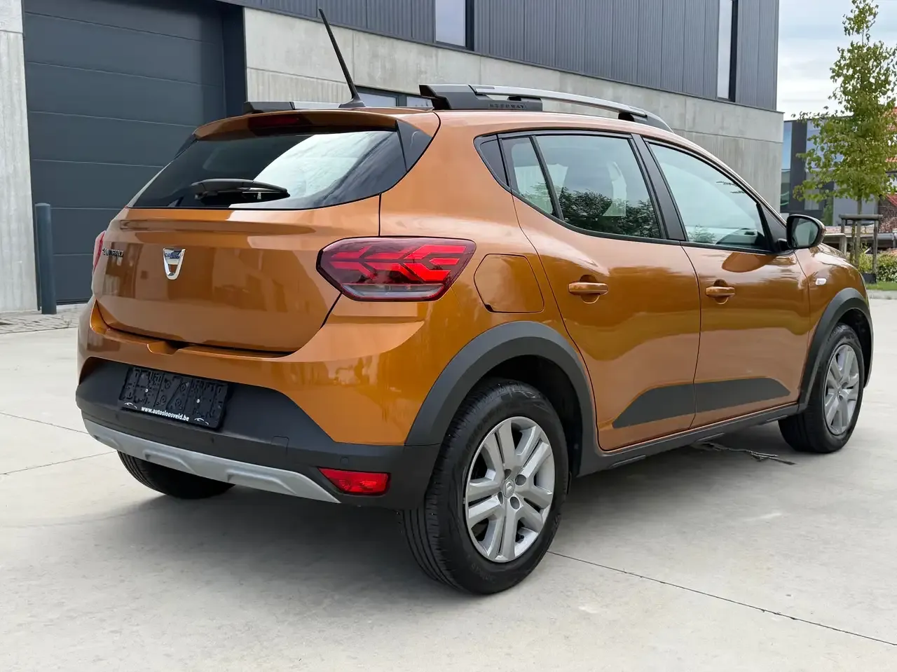 Dacia Sandero - 3