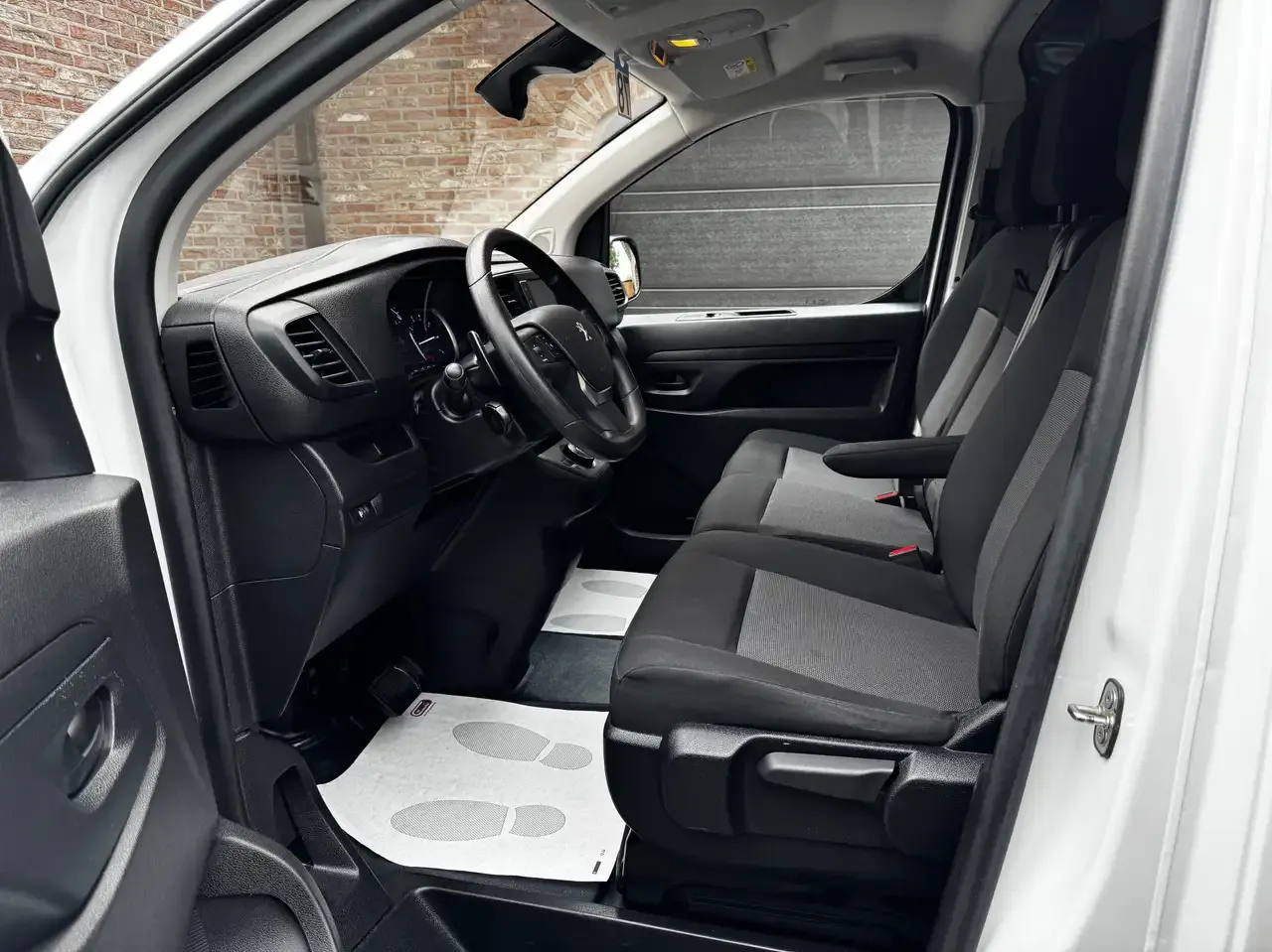 Peugeot Expert - 4