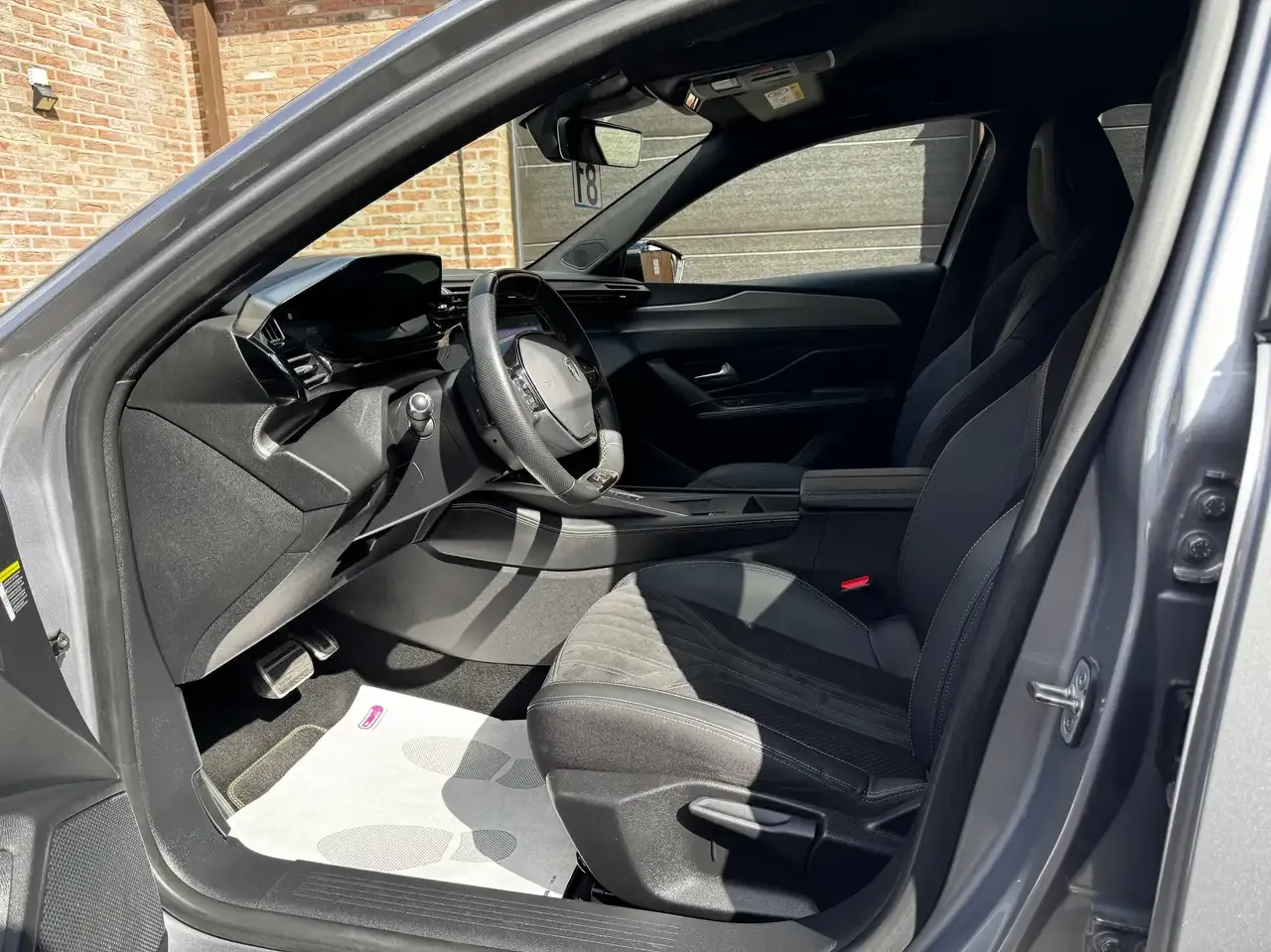 Peugeot 308 - 5