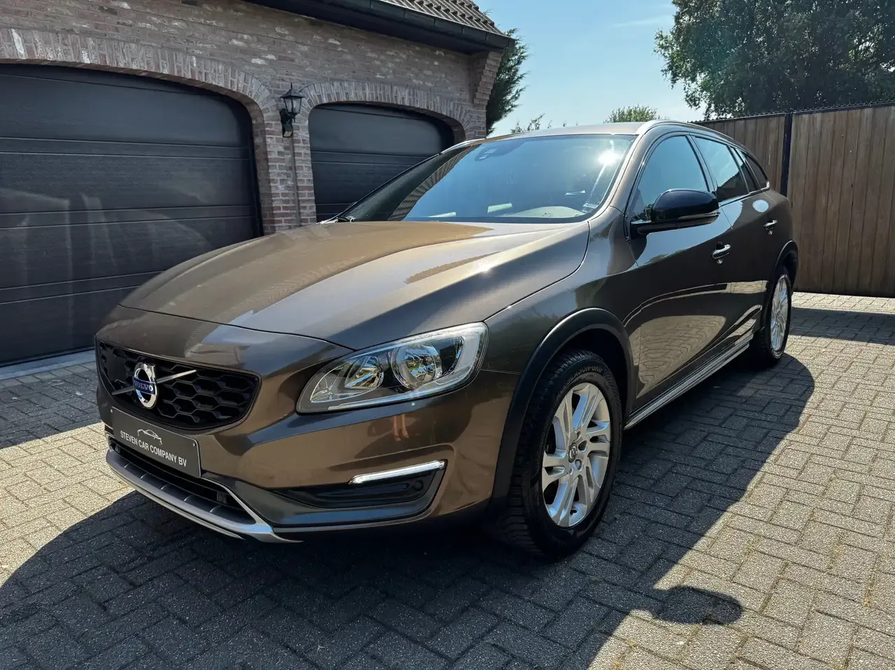 Volvo V60 Cross Country - 2