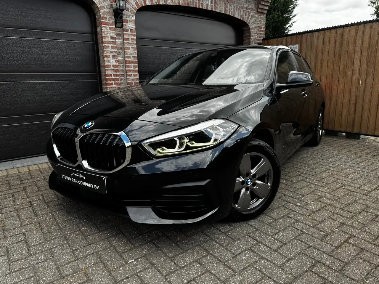 BMW 118