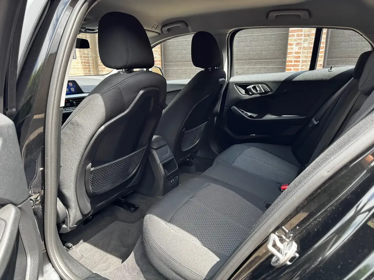 BMW 118 - 18