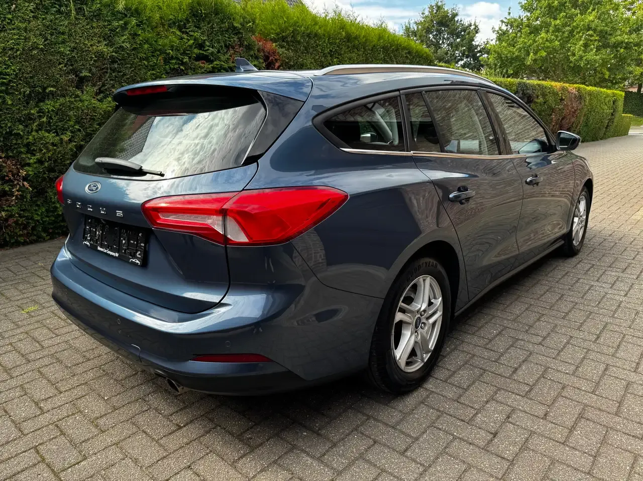 Ford Focus - 20