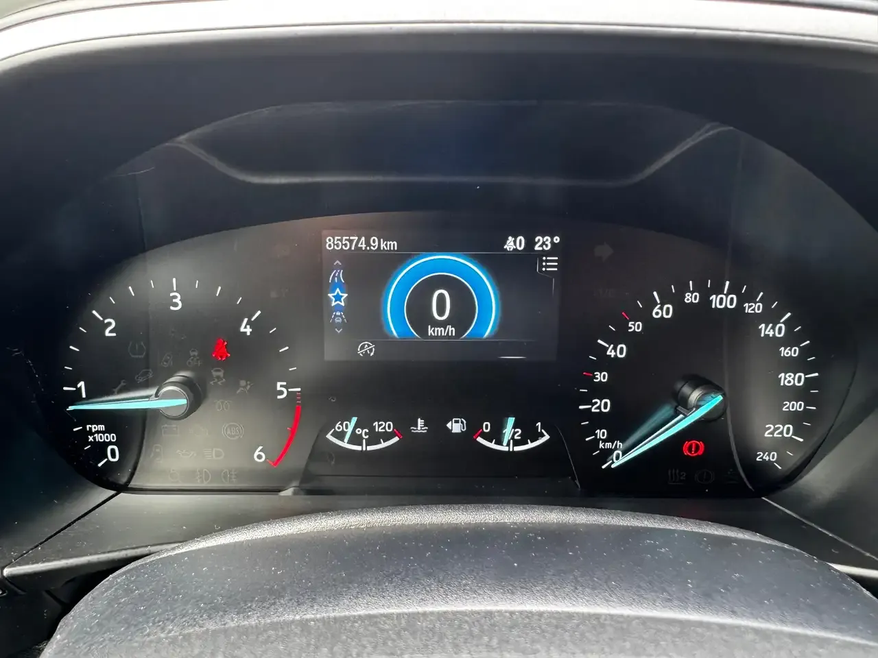 Ford Focus - 8
