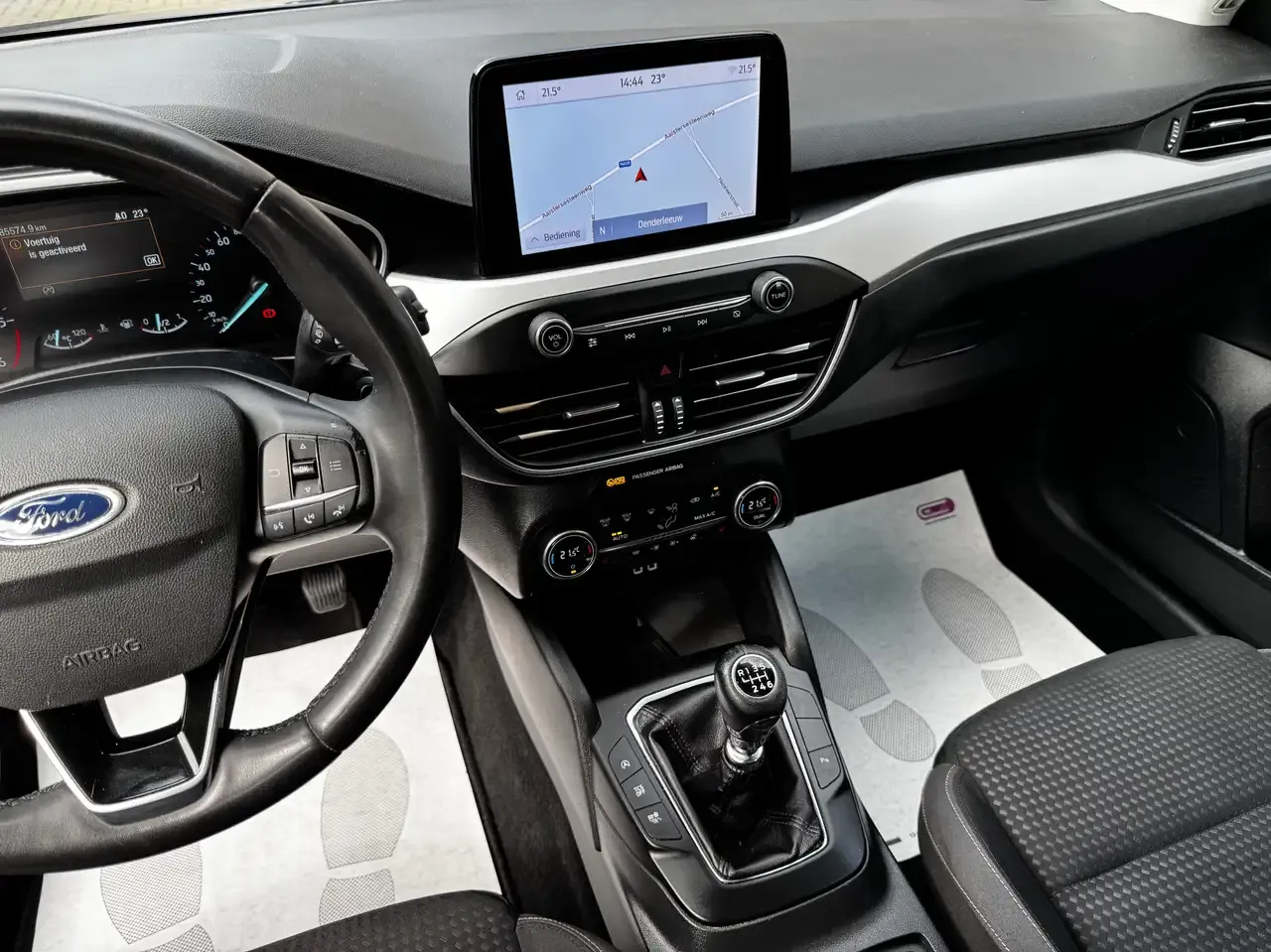 Ford Focus - 9