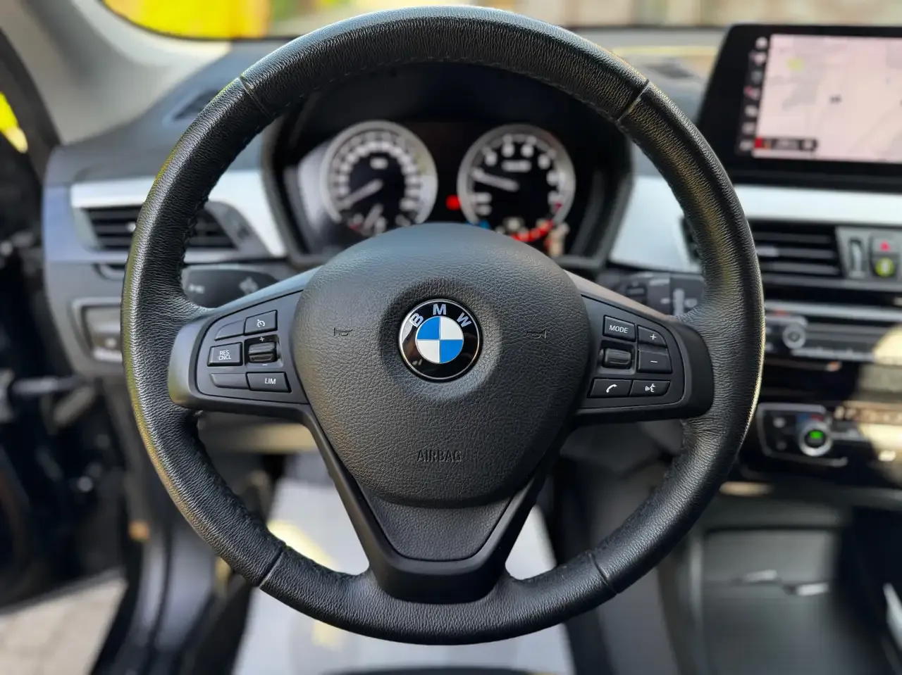 BMW X1 - 6