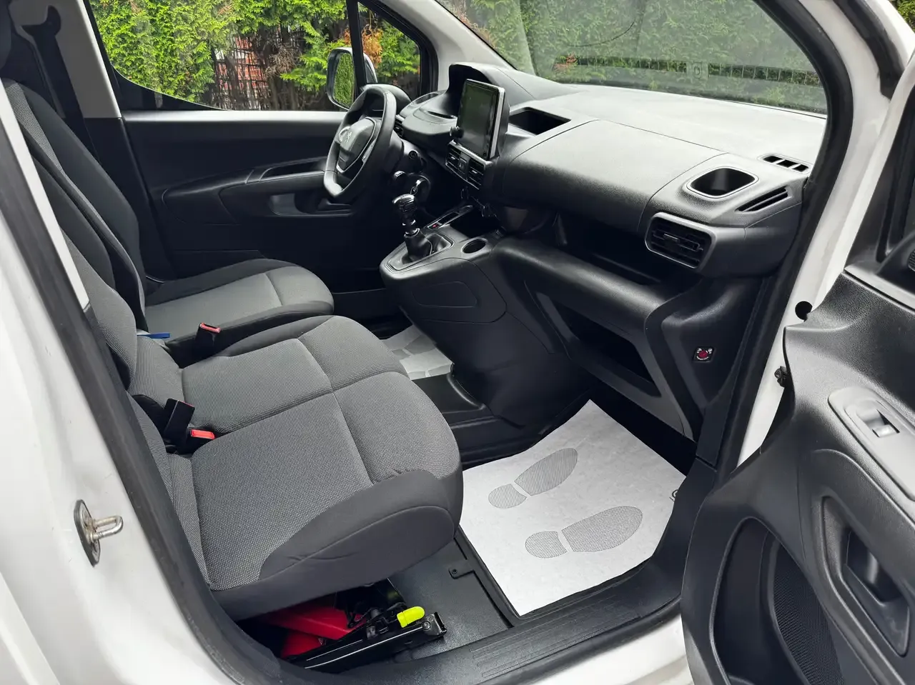 Peugeot Partner - 21