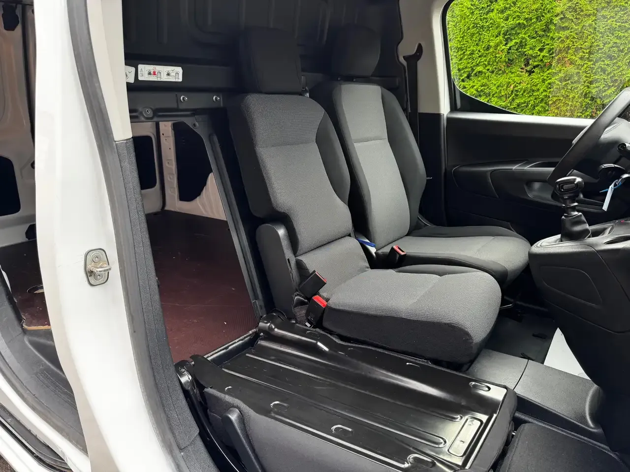 Peugeot Partner - 23