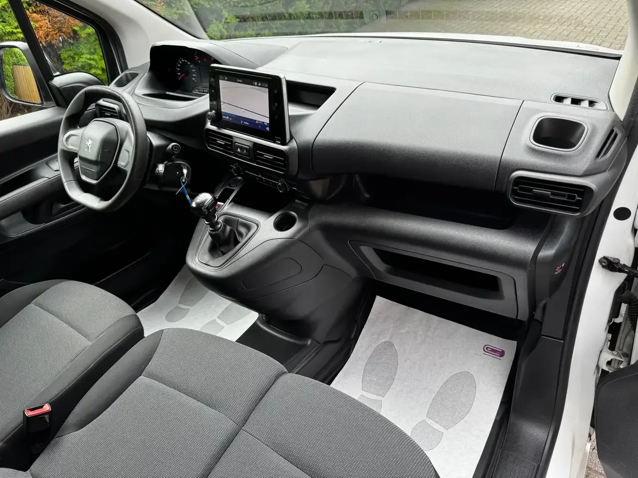 Peugeot Partner - 24