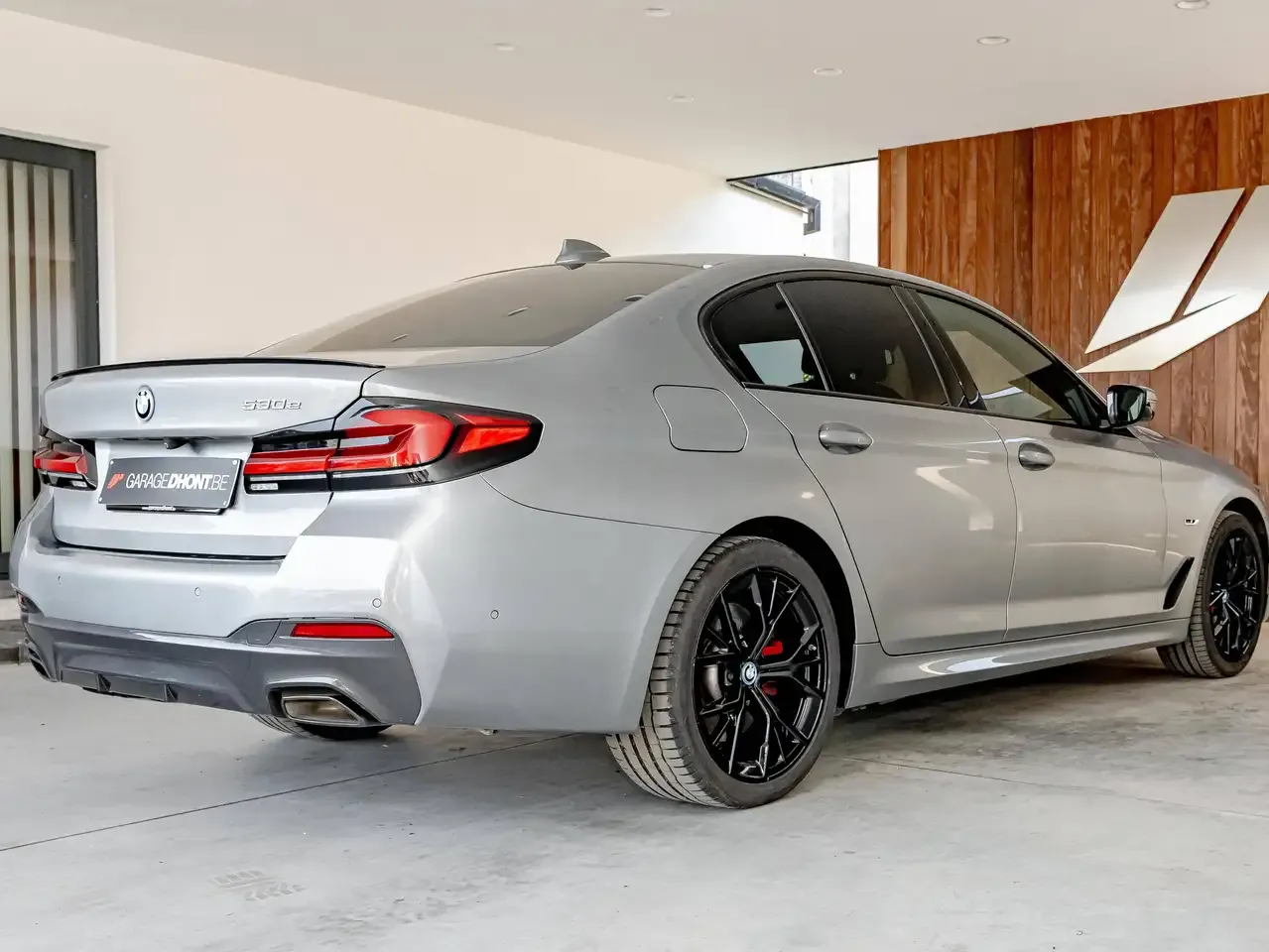 BMW 530 - 11