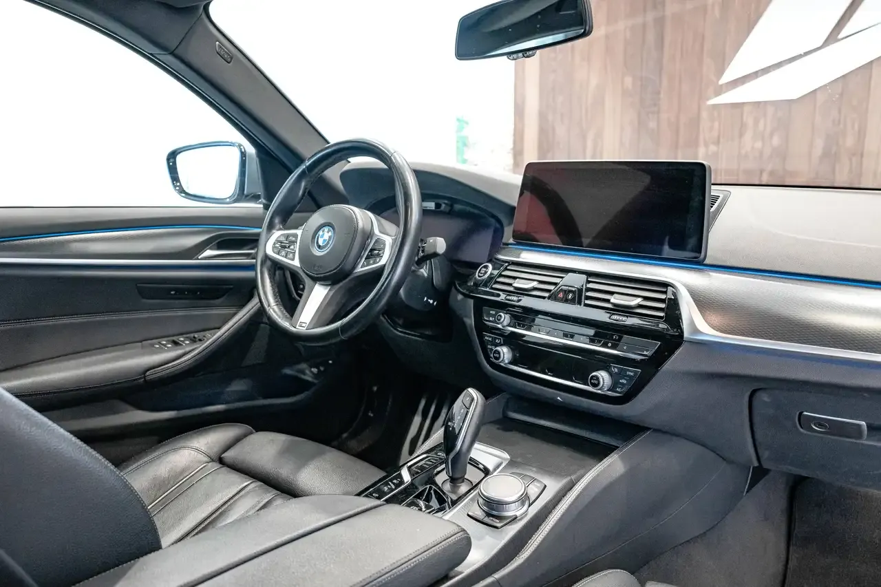 BMW 530 - 16