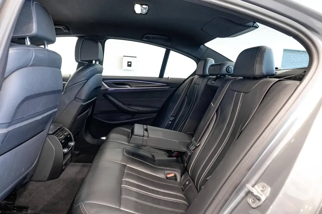 BMW 530 - 32