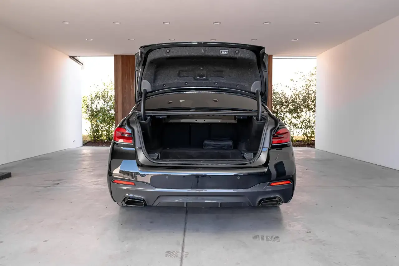 BMW 530 - 12