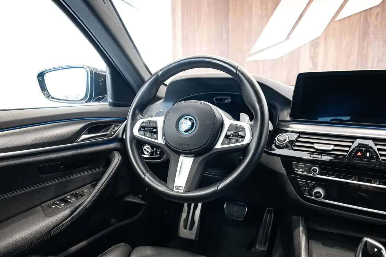 BMW 530 - 21