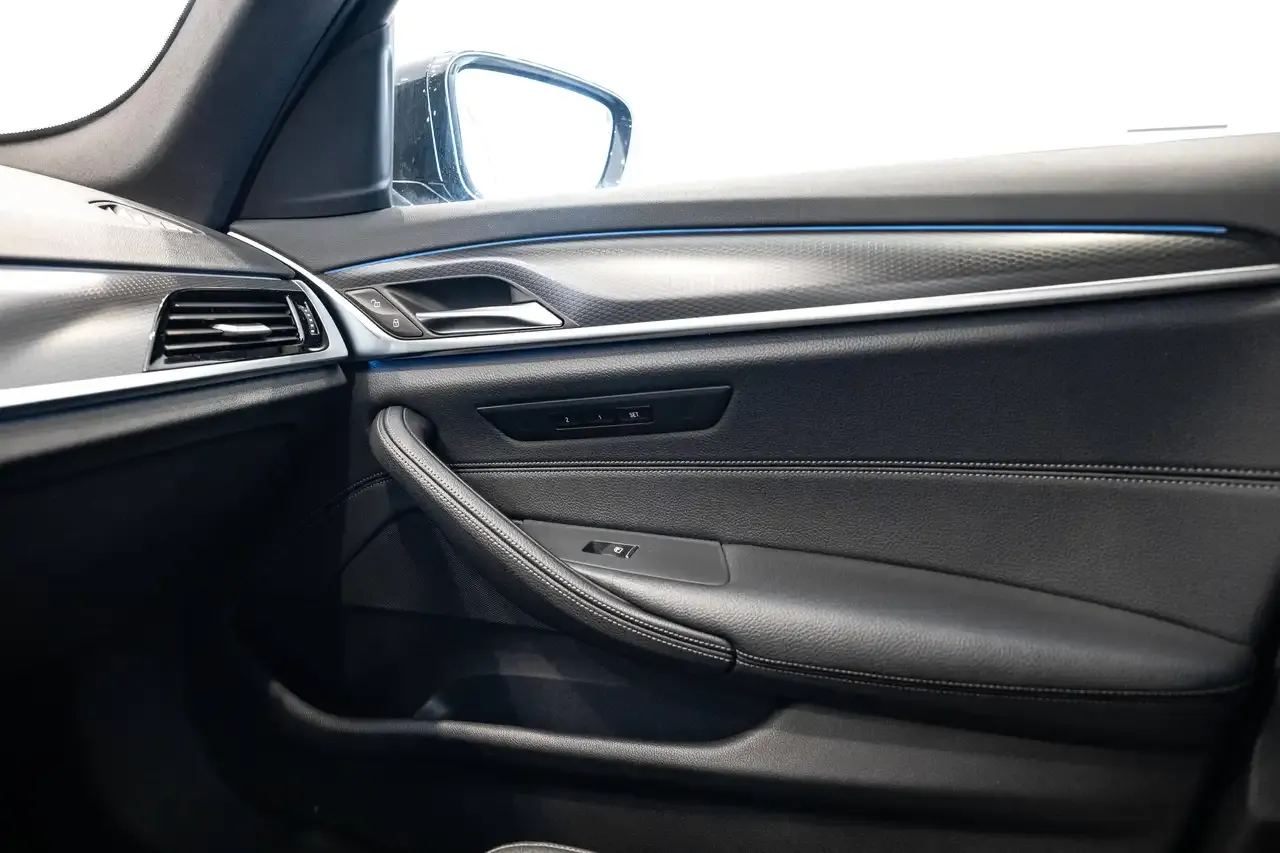 BMW 530 - 36