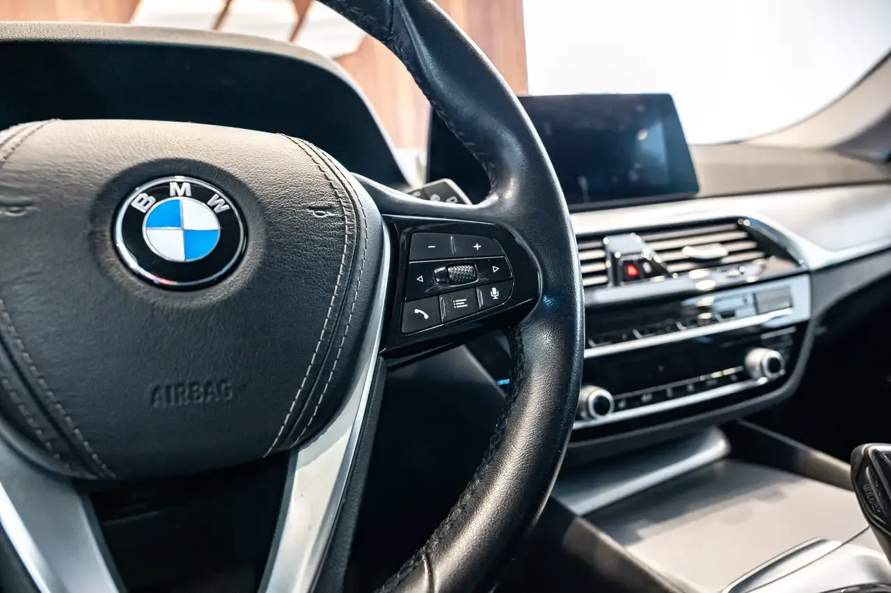 BMW 518 - 18