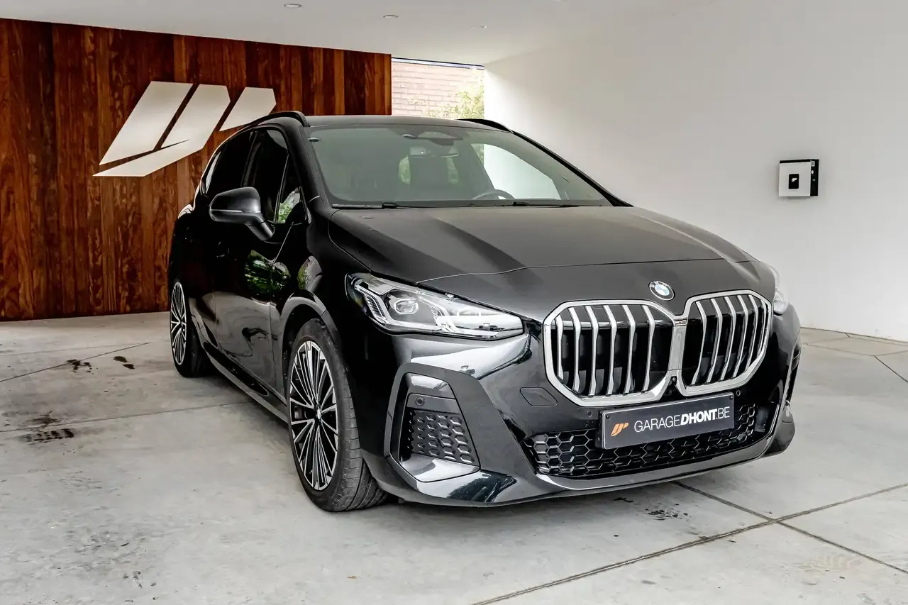 BMW 218 - 1