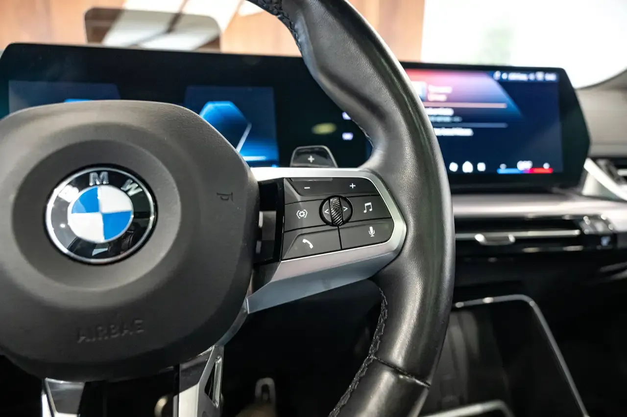 BMW 218 - 28