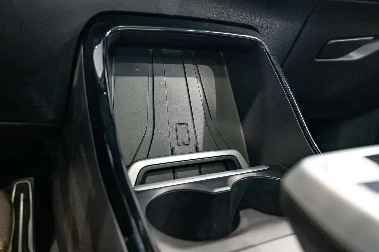 BMW 218 - 31