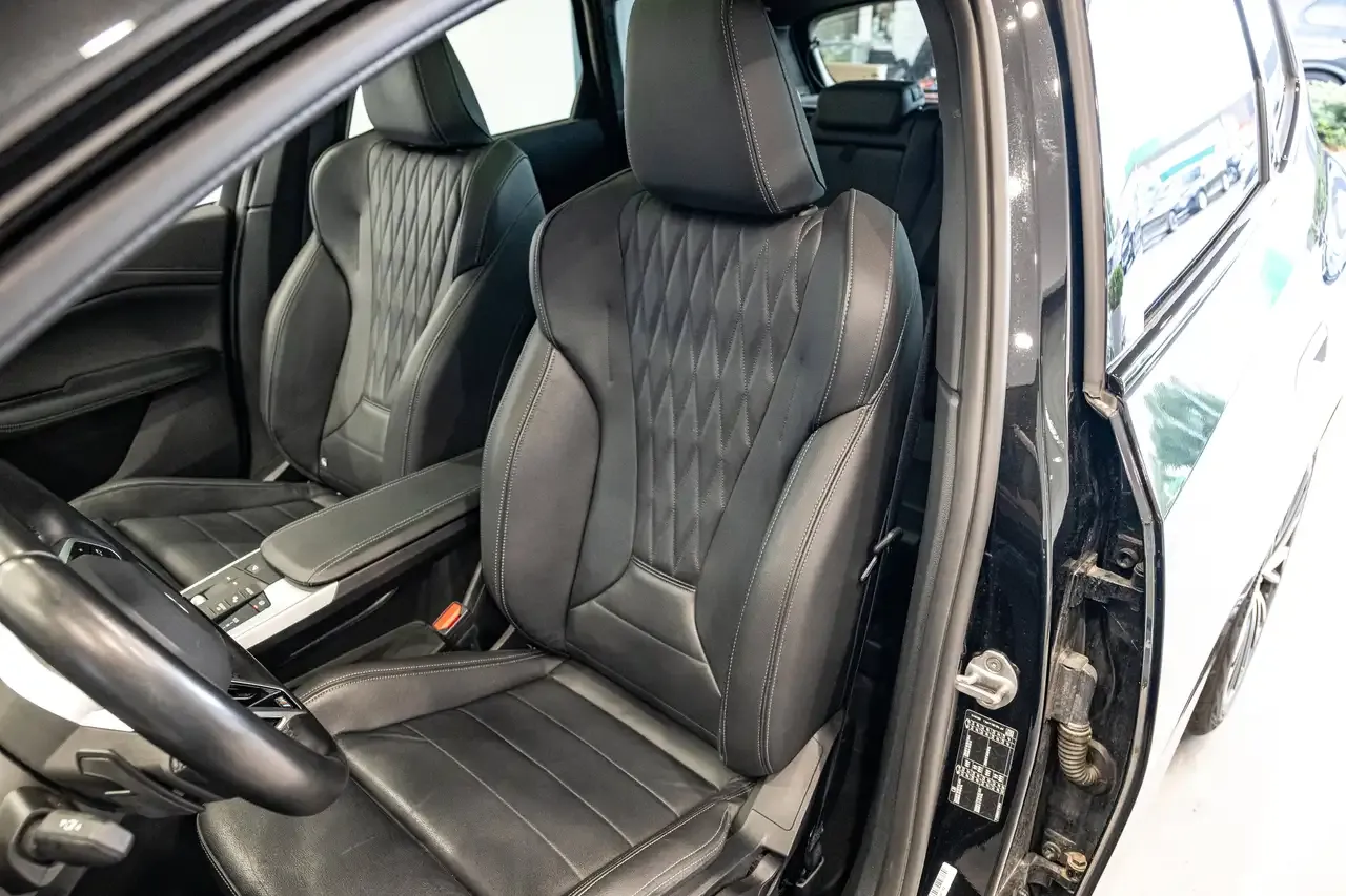 BMW 218 - 36