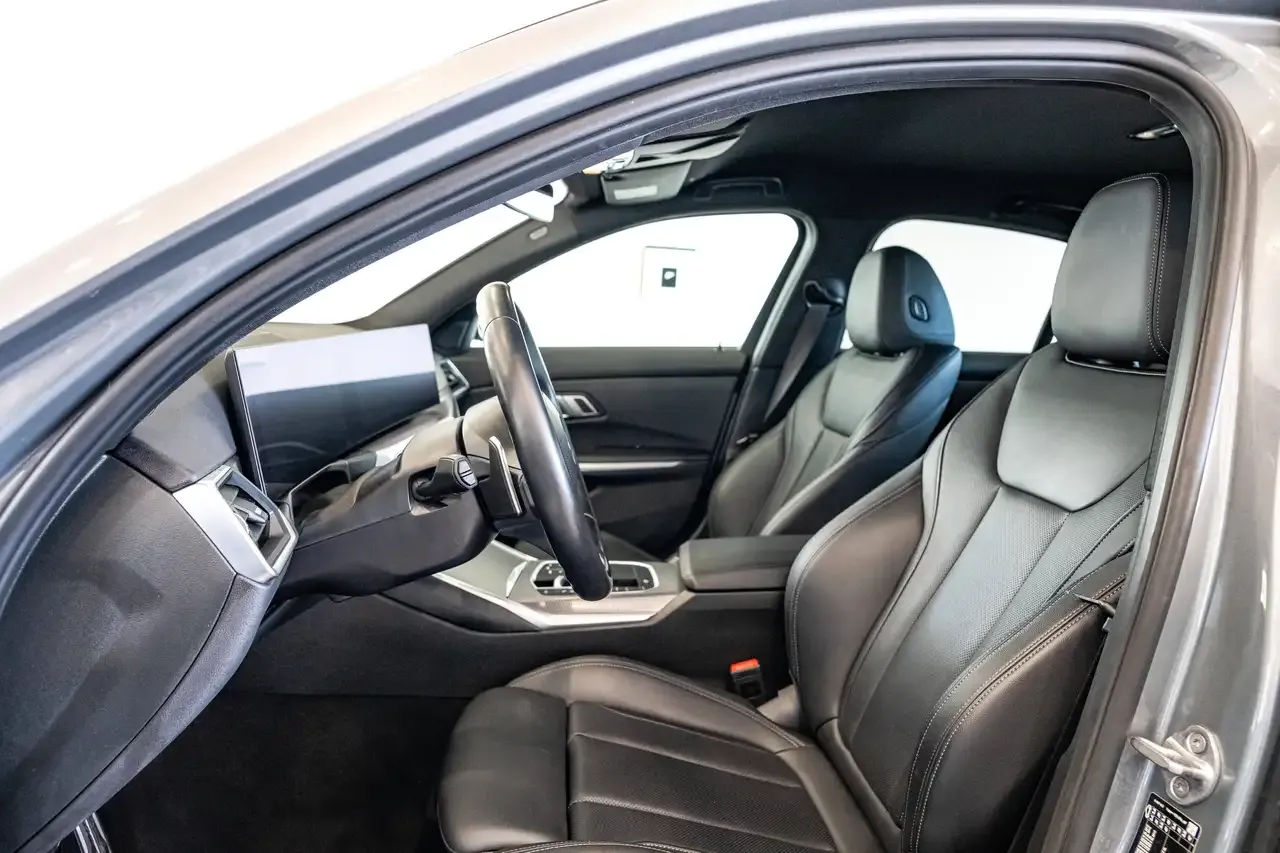 BMW 330 - 22