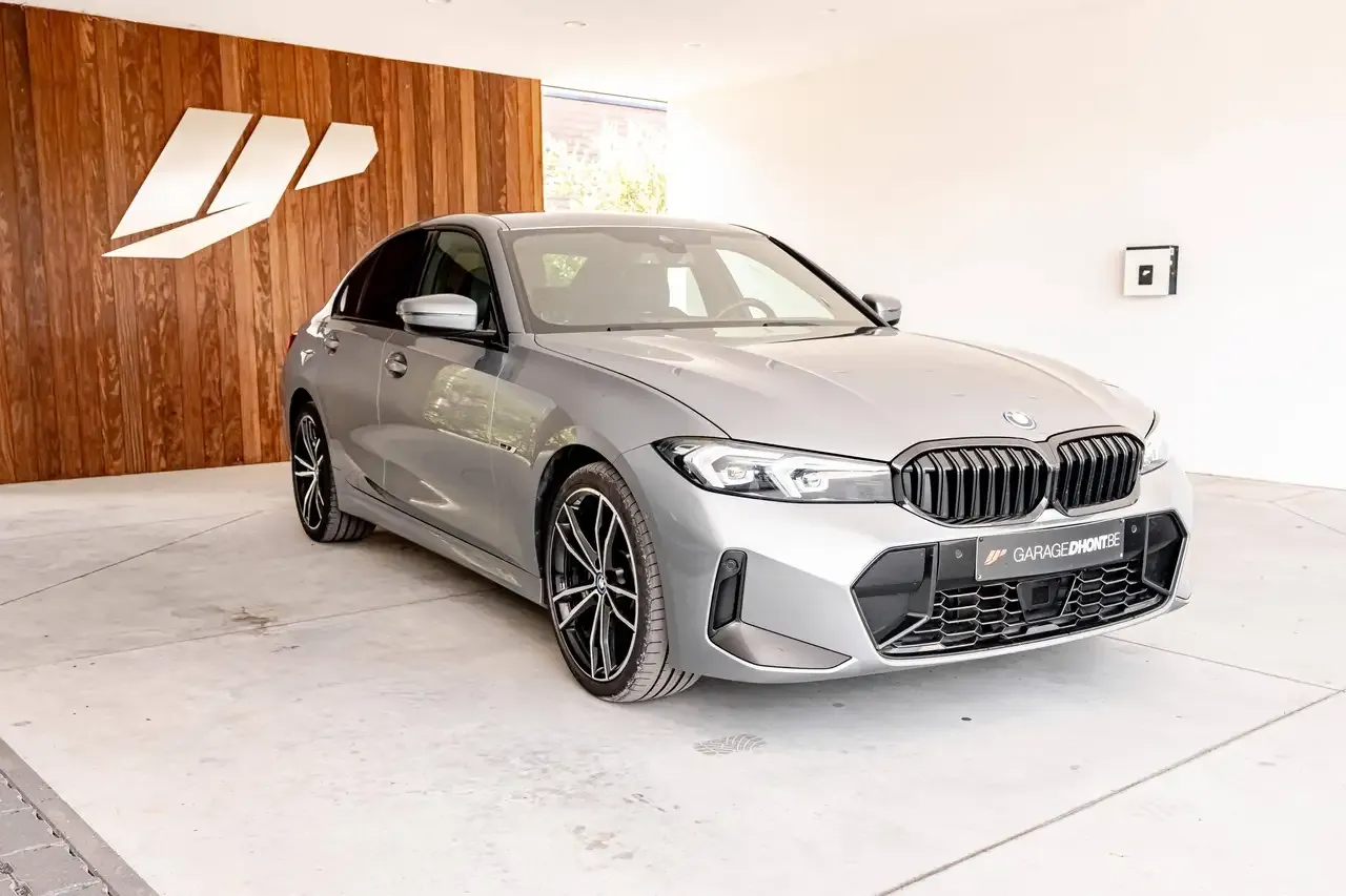 BMW 330 - 5