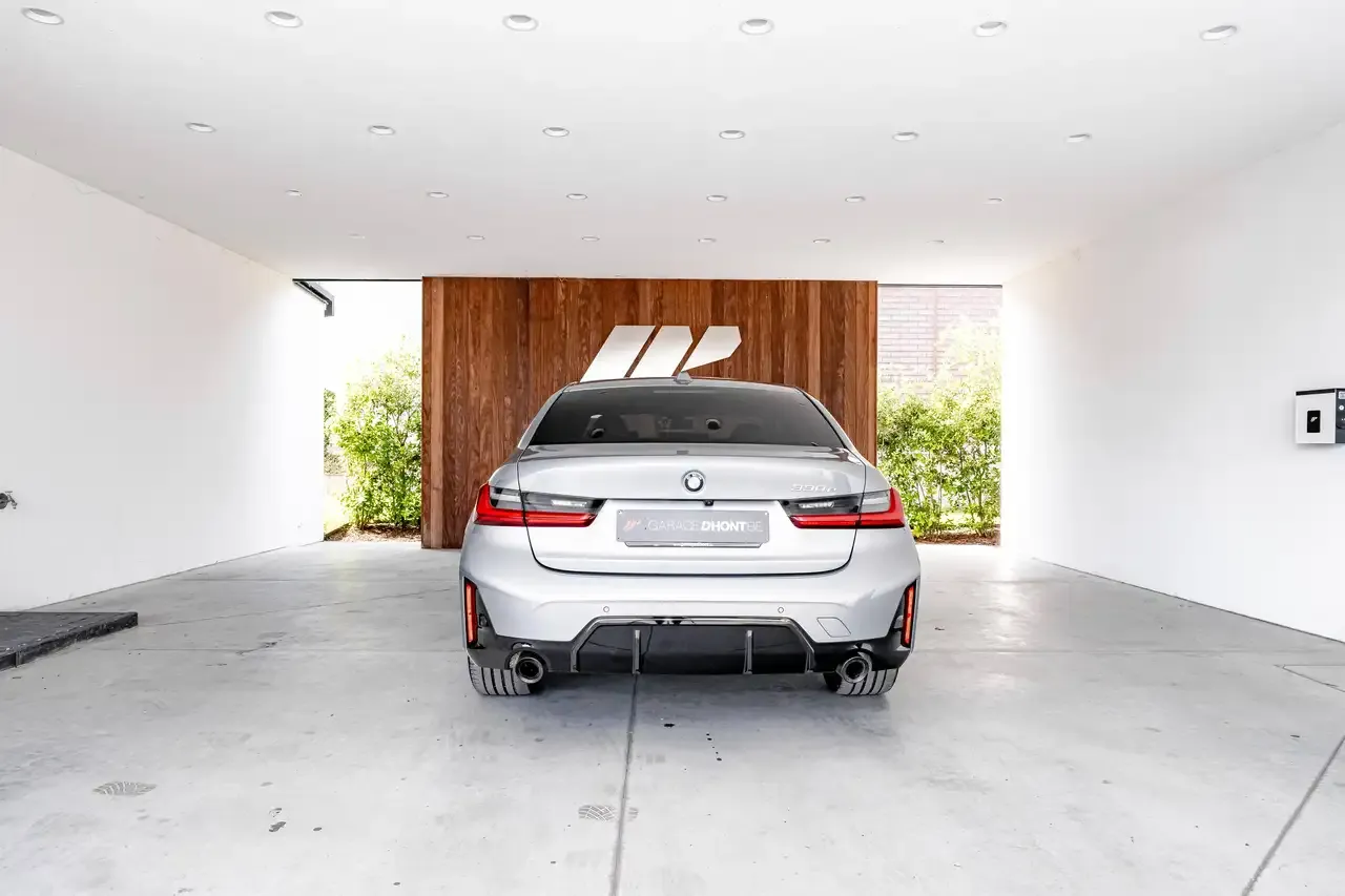 BMW 330 - 7